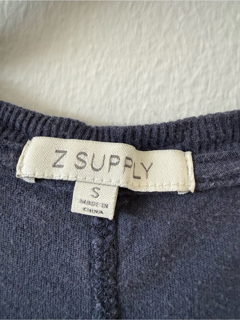 Z Supply Sleeveless V-Neck Casual Midi Dress in Navy - Picture 2 of 8